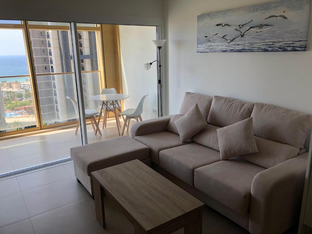 بينايدورم Intempo Celia-Apartment At Famous Intempo Building المظهر الخارجي الصورة