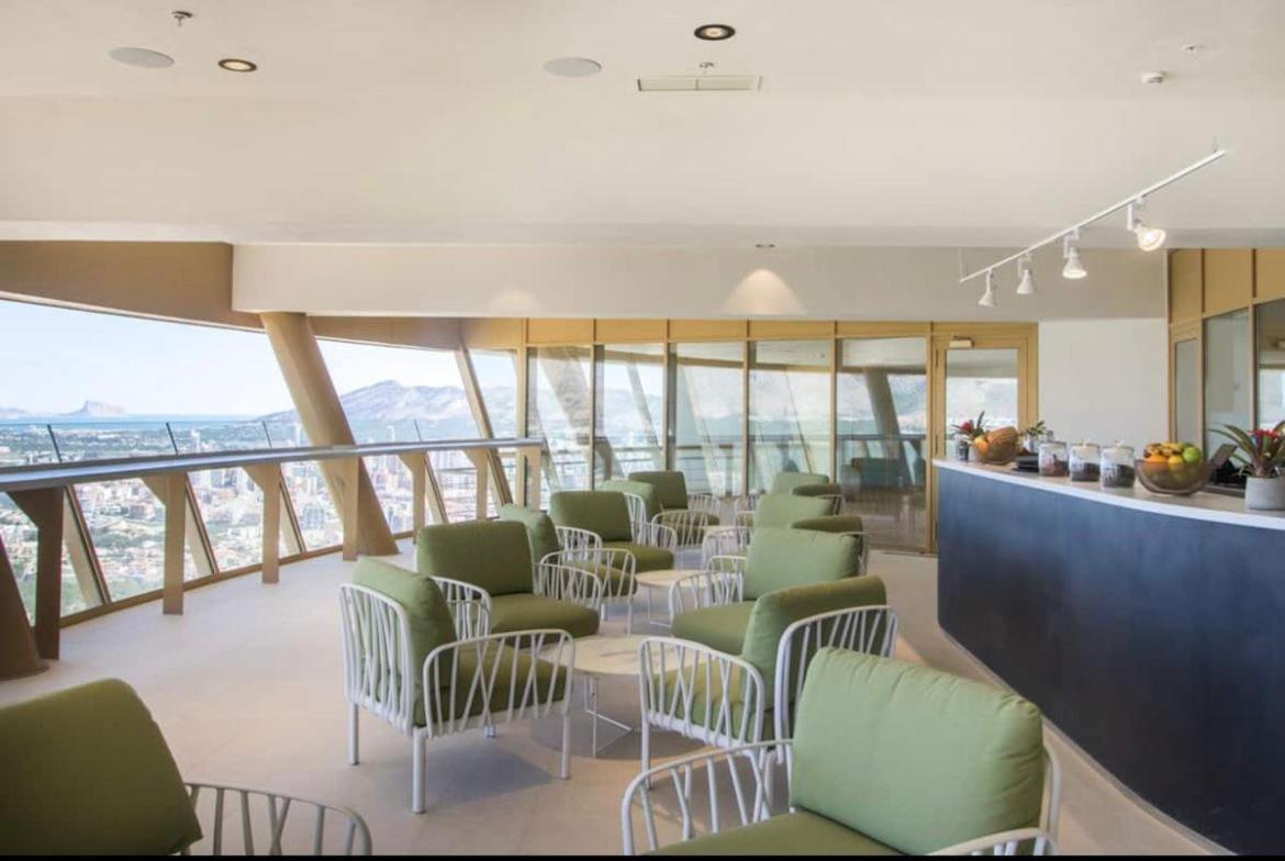 بينايدورم Intempo Celia-Apartment At Famous Intempo Building المظهر الخارجي الصورة