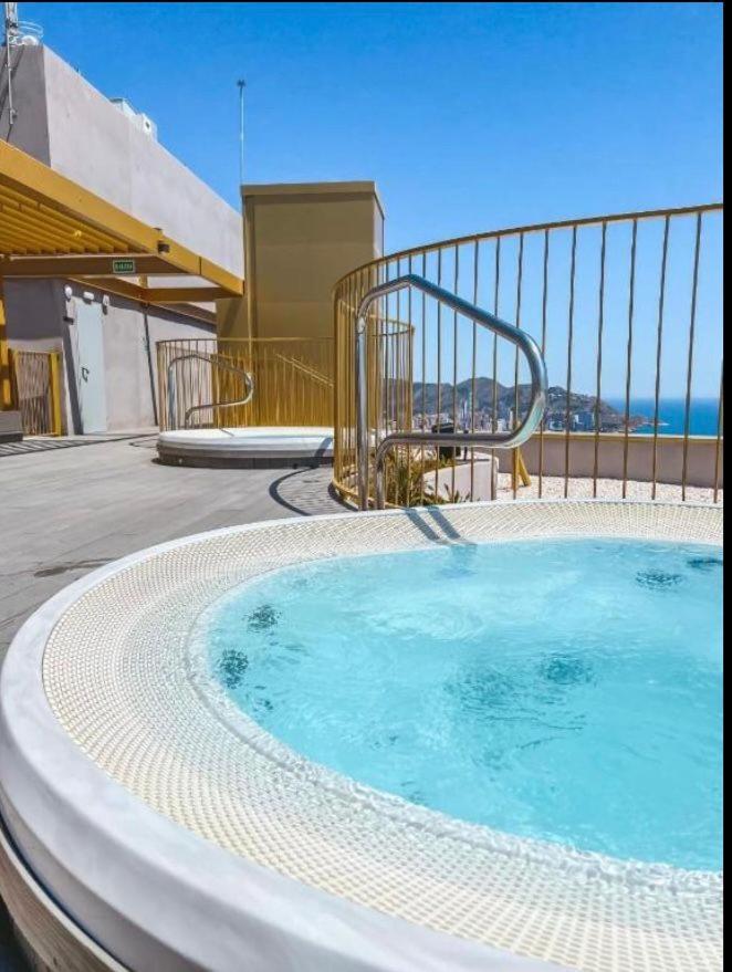 بينايدورم Intempo Celia-Apartment At Famous Intempo Building المظهر الخارجي الصورة